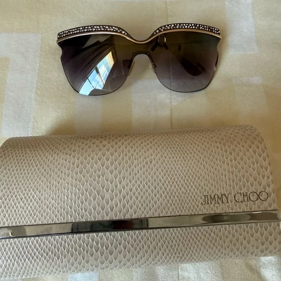 Jimmy Choo Jezebel sunglasses with rose gold crystal embellishment - Picture 5 of 6